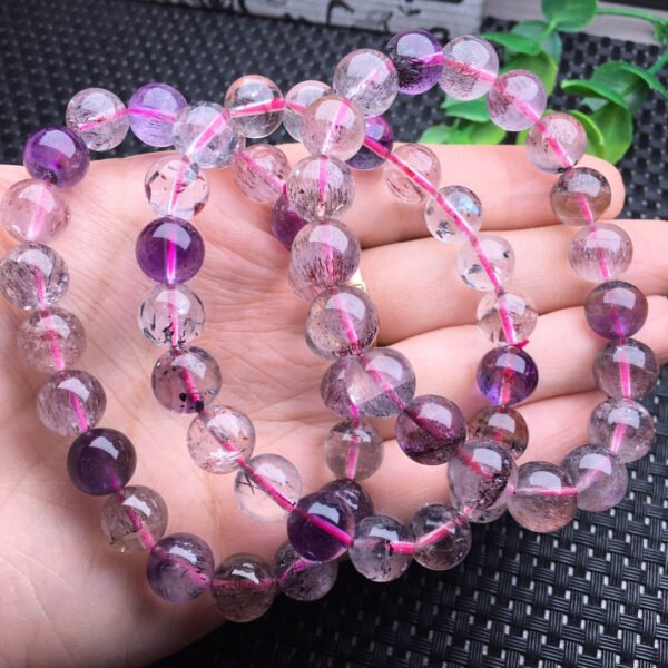 Super seven one-loop bracelet