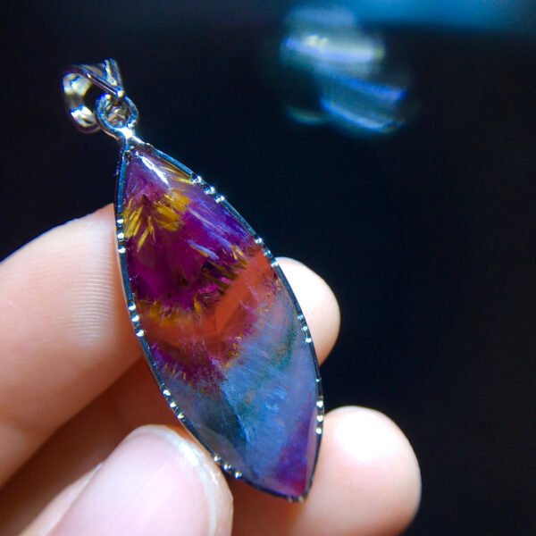 Aurora 23 Light Titanium Violet Titanium Crystal 👀 Horse Eye Pendant for Men and Women Size: 36/14mm2310358669