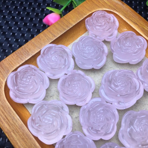 Pink crystal rose small piece 💕 Specification 22mm ✨2610010361