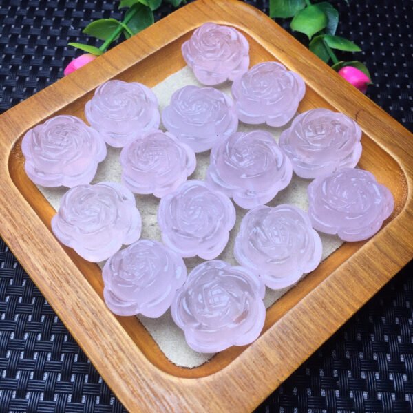 Pink crystal rose small piece 💕 Specification 22mm ✨2610010361