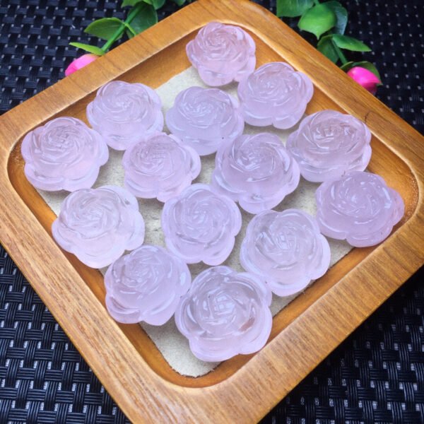 Pink crystal rose small piece 💕 Specification 22mm ✨2610010361