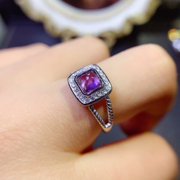 Natural Brazilian amethyst ring, with a main stone size of 5mm square,2610110316