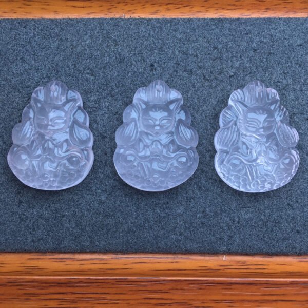 Pink Crystal Nine tailed Fox Pendant 💕 Specification 25mm2710015631