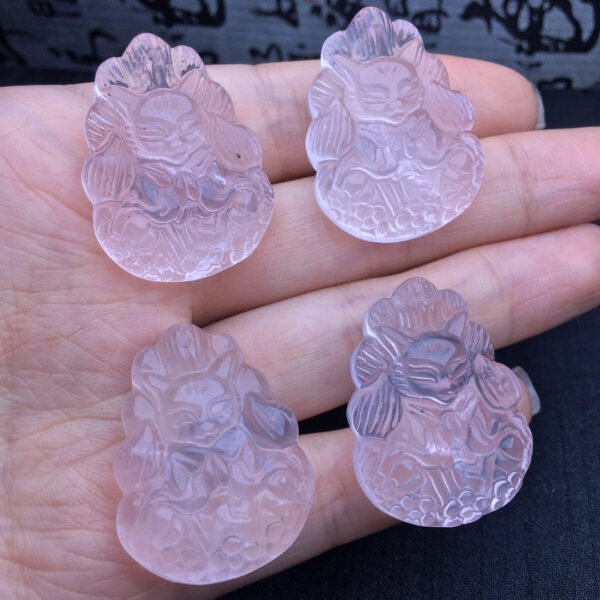 Pink Crystal Nine tailed Fox Pendant 💕 Specification 25mm2710015631