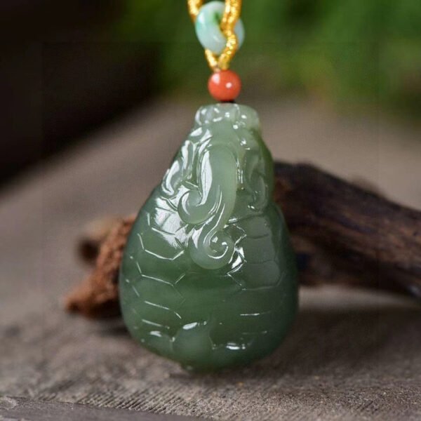 Natural selection of Hetian Jade Dragon Turtle Pendant, the size of the pendant is about 40 * 26.1 * 19.4mm2710159461
