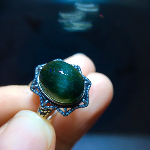 Natural green crystal ring, specification: 12.5/10mm2810268166