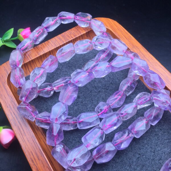 Amethyst Gradient Shaped Bracelet 💕 Specification 8mm ✨0211031166