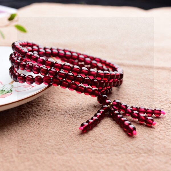 Natural Wine Red Garnet Three Ring Bracelet, with a bead diameter of 4.8mm0311139589