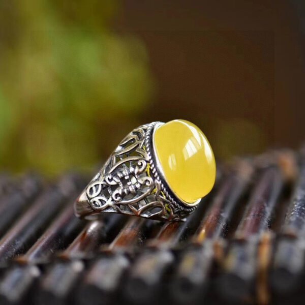 Natural Honey Wax Men's Ring, Nude Stone Size Approximately: 19.9 * 15.3mm0311159188