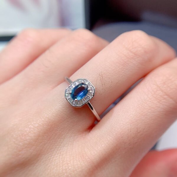 Natural sapphire ring, main stone 4 * 6mm0411170543