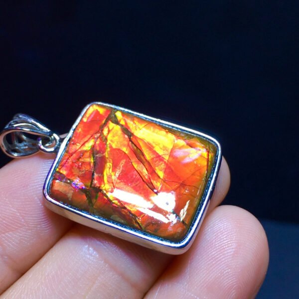 Natural Canadian mottled stone matte pendant, size 21.5/17.6mm0911398155