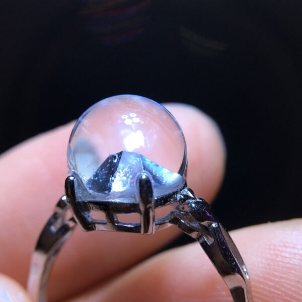 Natural crystal mid crystal ring, bare stone specification: 13.4      0911198549