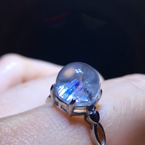 Natural crystal mid crystal ring, bare stone specification: 13.4      0911198549