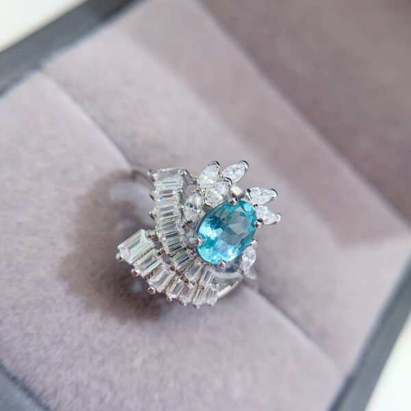 Natural apatite ring, main stone 5 * 7mm1112160133