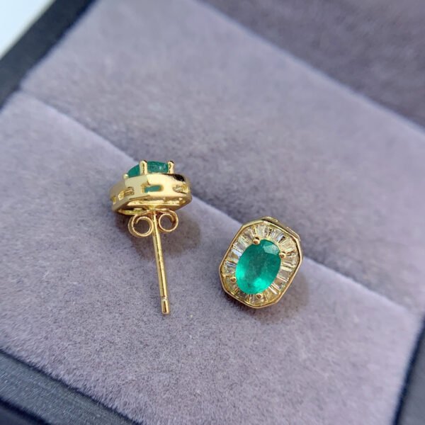 Pure natural Columbia emerald earrings, main stone size 4 * 6mm1112350466