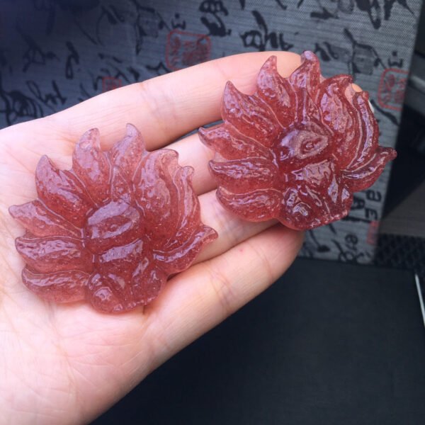Strawberry Crystal Nine tailed Fox Pendant 💕 Specification 45mm ✨1113017.5122