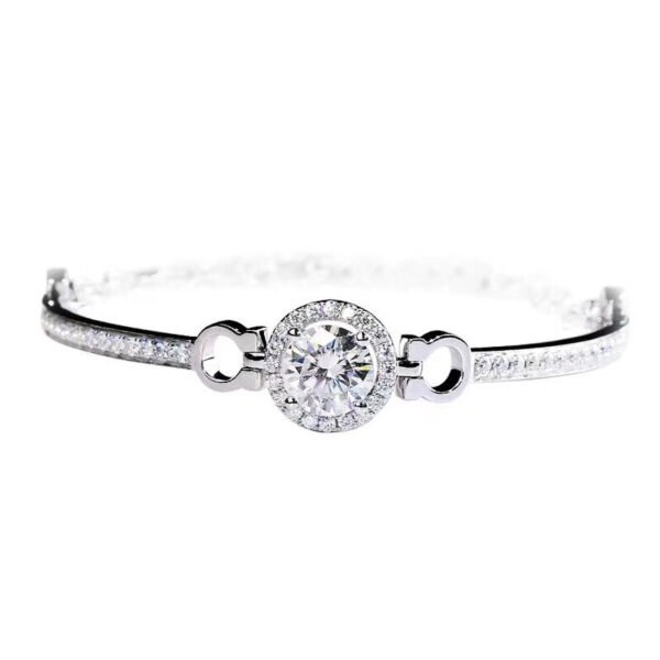 Classic Mosan diamond bracelet, main stone about 1 carat, round 6.5mm1114130462