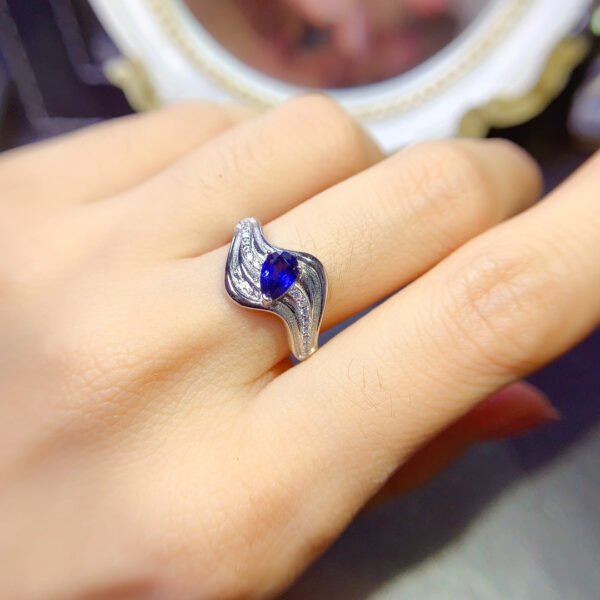 Natural sapphire ring, main stone 4 * 6mm1115140921