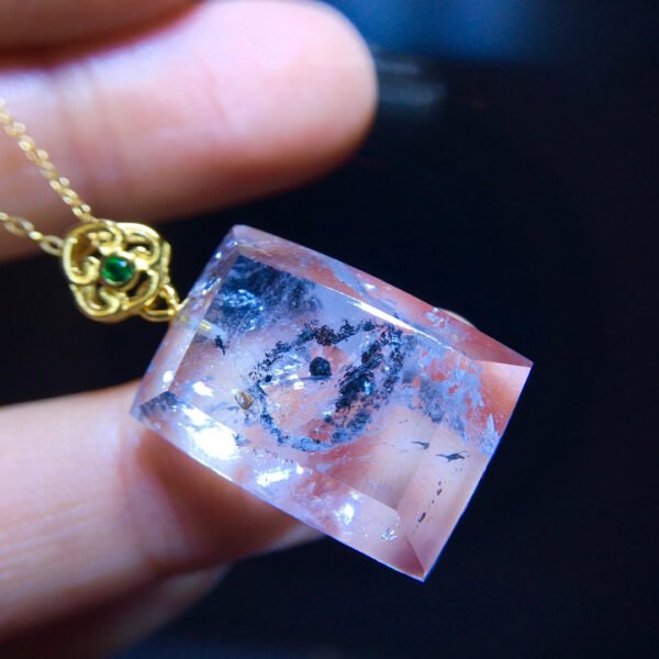 Rare natural water gallbladder black quicksand troublemaker pendant with a size of 21.2/15.4 milliliters1116268155