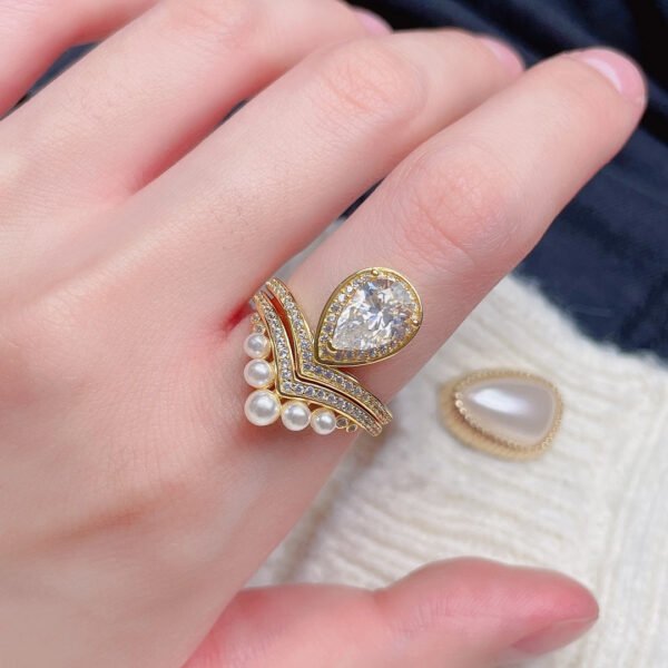 Classic Mosan Diamond Ring, Main Stone 1 Carat, 6 × 9mm1117180599