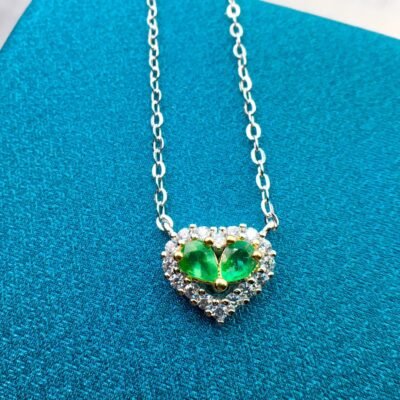 A pure natural Colombian emerald necklace with a ring face of 3 * 4mm,1117140255