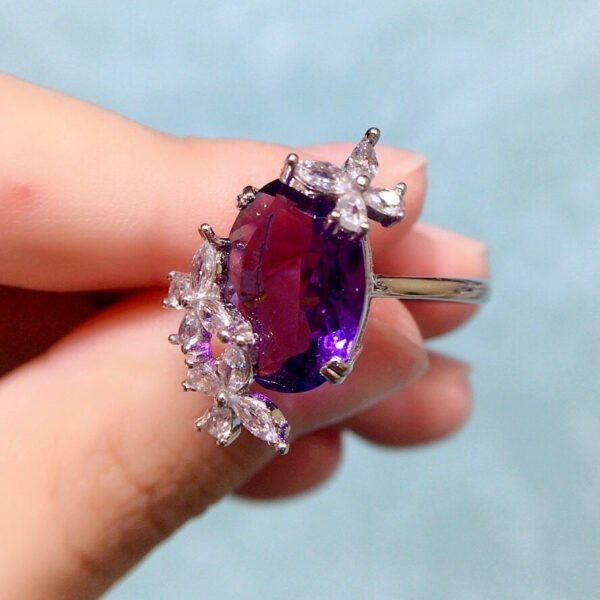 Natural Brazilian amethyst ring, main stone size 10 * 14mm1118140122