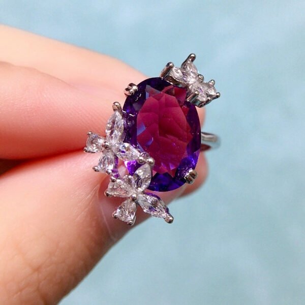 Natural Brazilian amethyst ring, main stone size 10 * 14mm1118140122