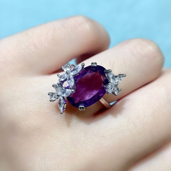 Natural Brazilian amethyst ring, main stone size 10 * 14mm1118140122